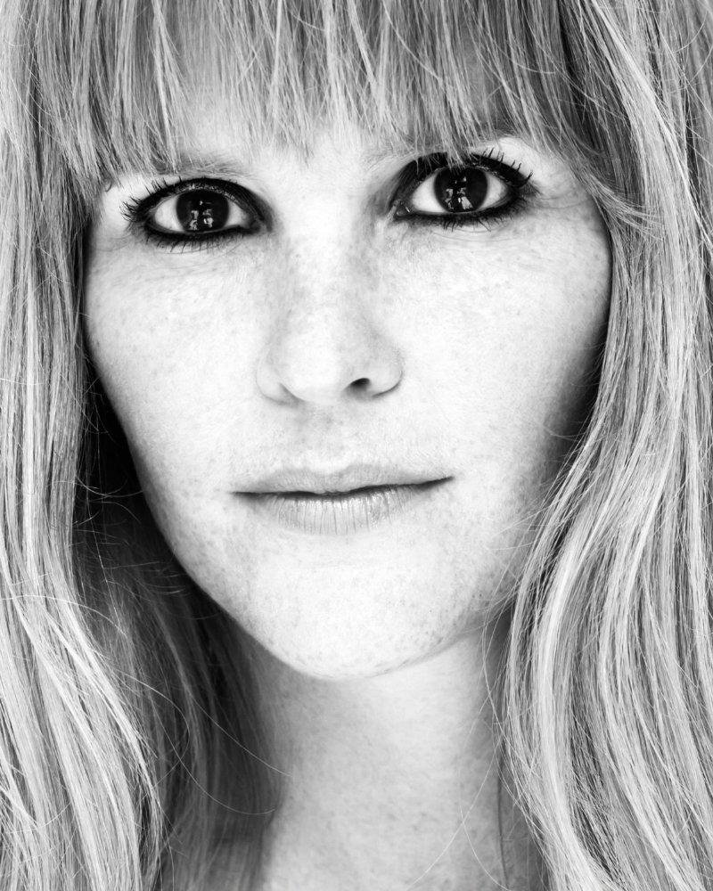 Lesley Shires