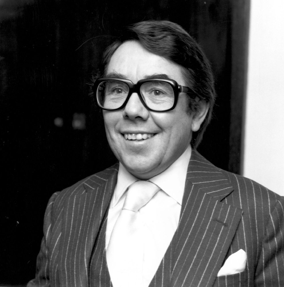 Ronnie Corbett