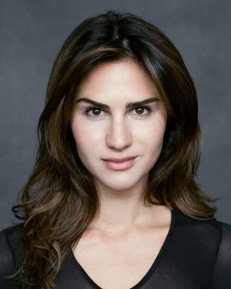 Caroline Salomão