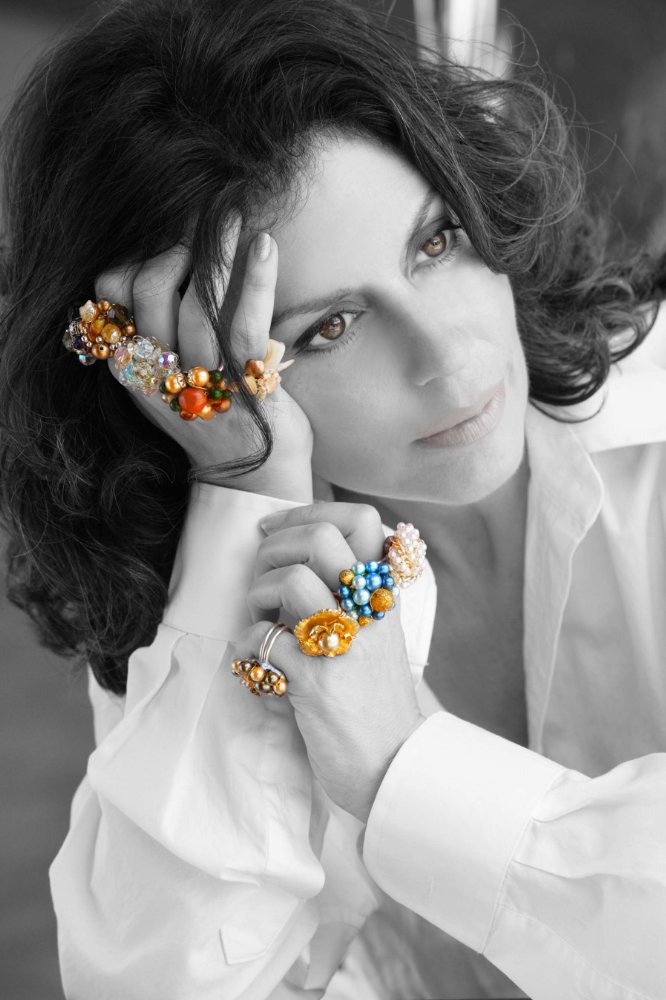 Lainey Hashorva