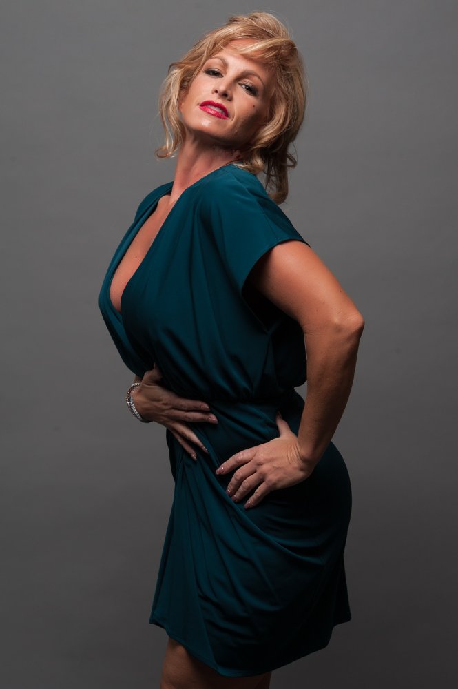 Elizabeth Cooper