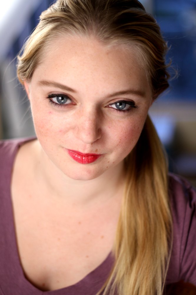 Nina Riley