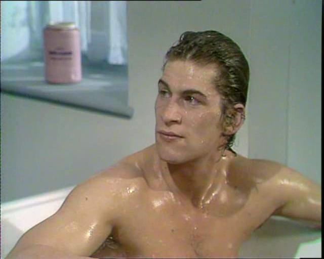 Simon MacCorkindale
