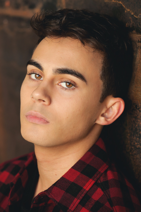 Tyler Alvarez