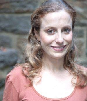 Emma Worth