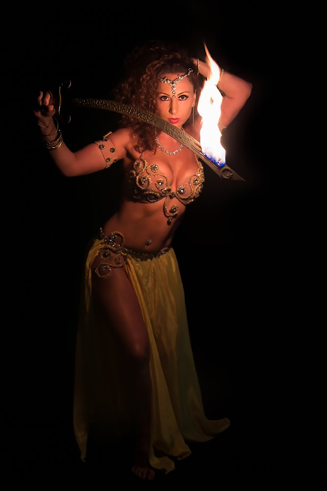 Elena Bellyart