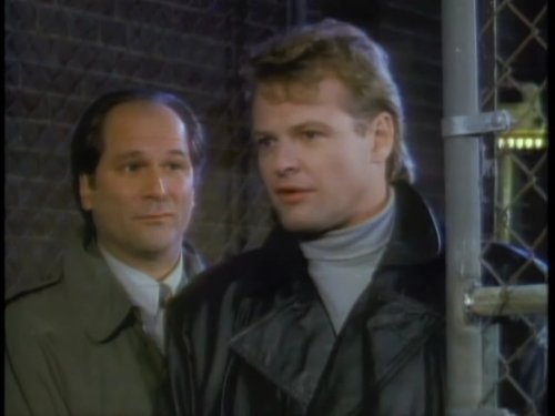 John Kapelos