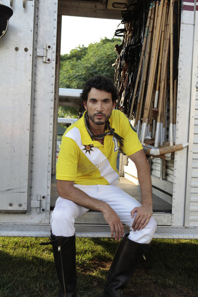 Khotan Fernandez