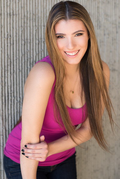 Leah Lauren