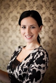 Yvette Reid