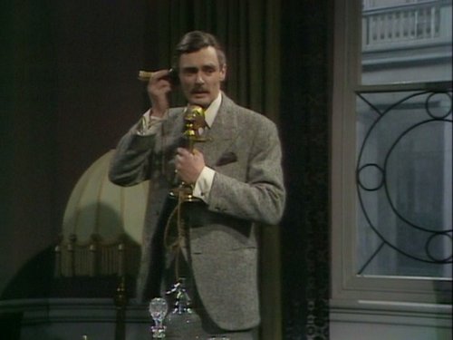 Simon Williams
