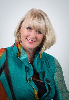 Julie Norman