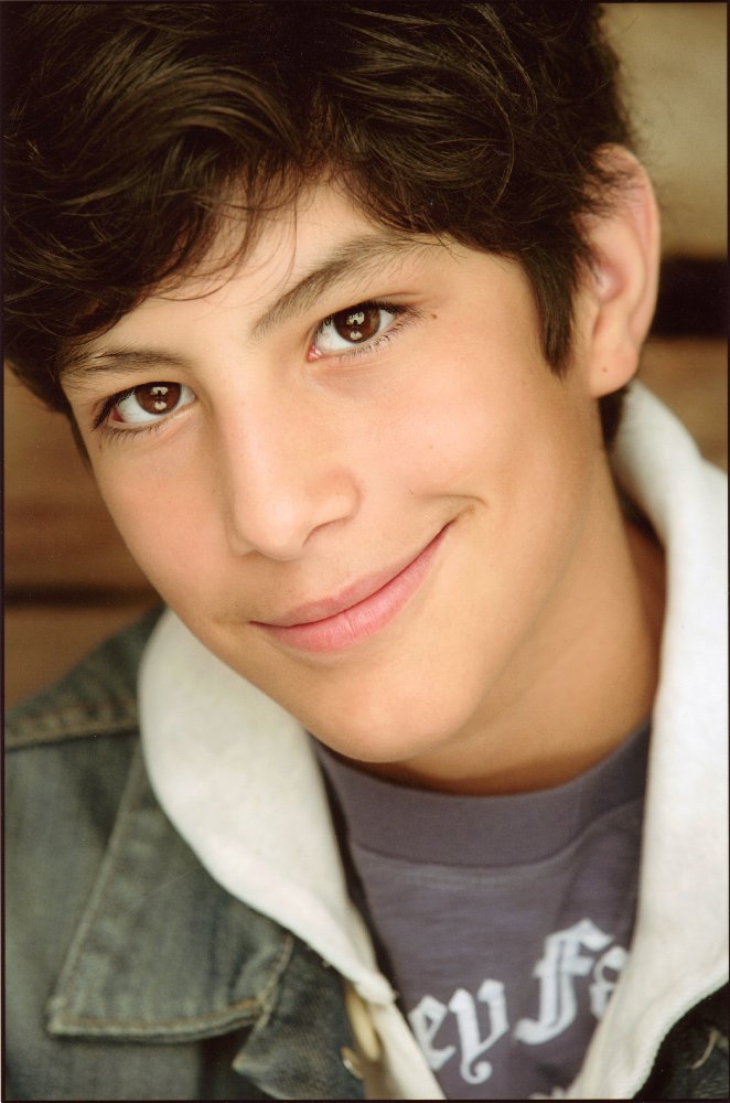 Emilio Cast