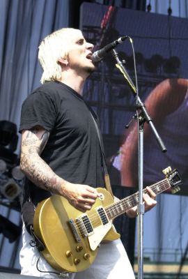 Art Alexakis