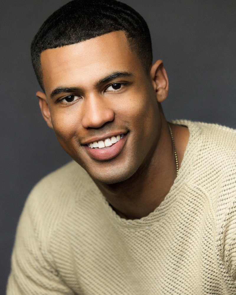 Chris Tavarez