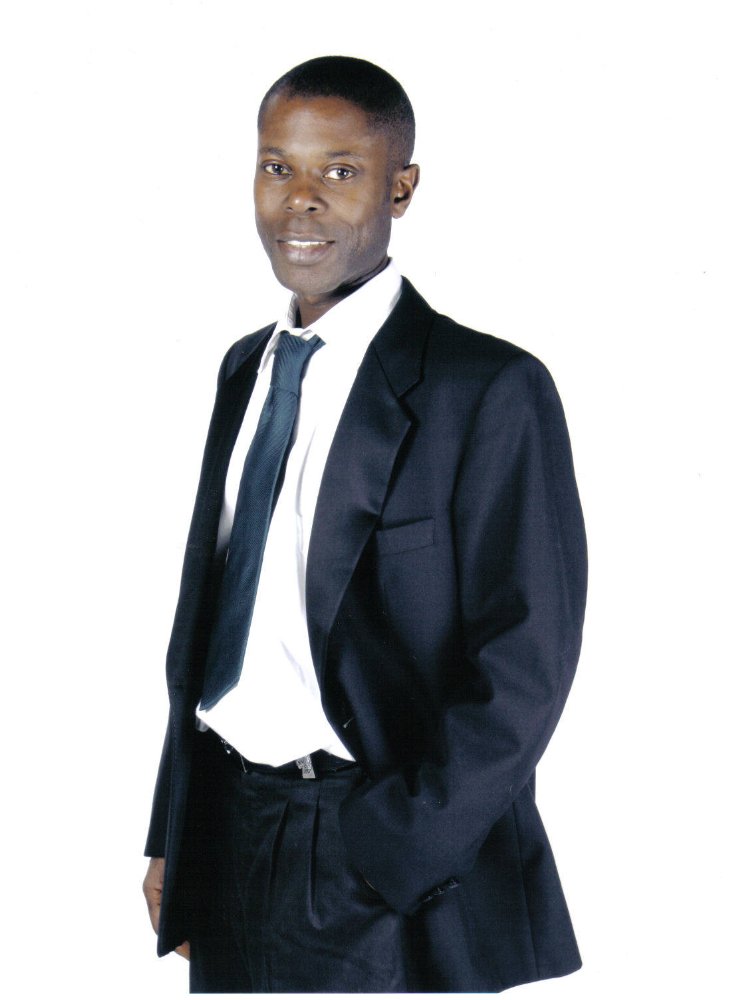 Anthony Chisholm