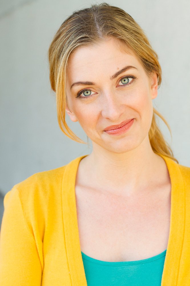 Carolyn Jania
