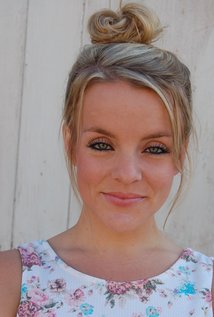 Laura Avey