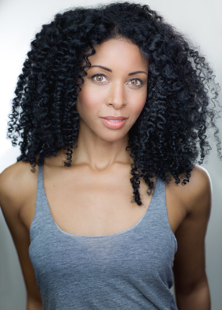 Arynetta Floyzelle