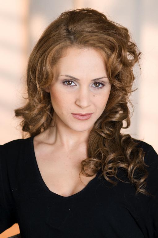 Faye Lavin