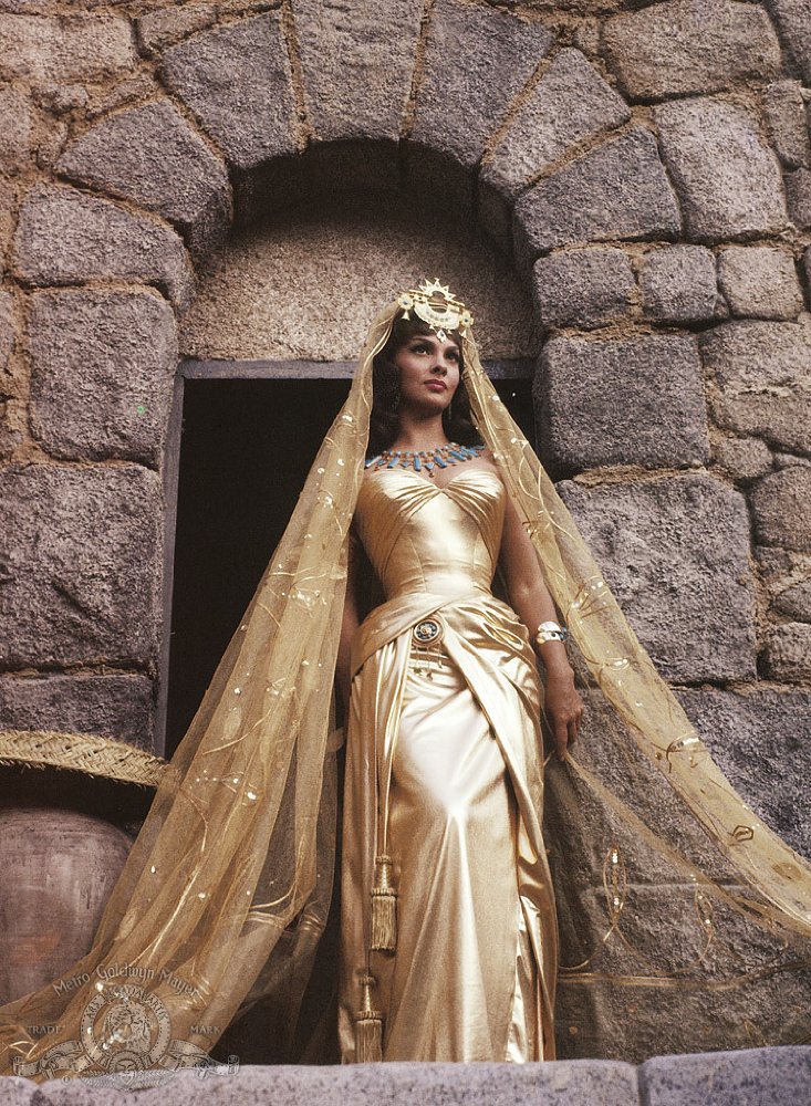 Gina Lollobrigida