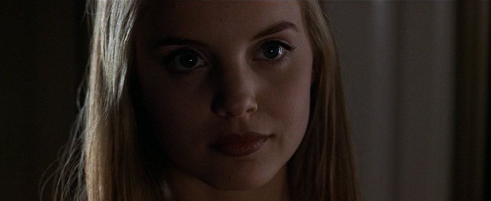 Angela Hayes