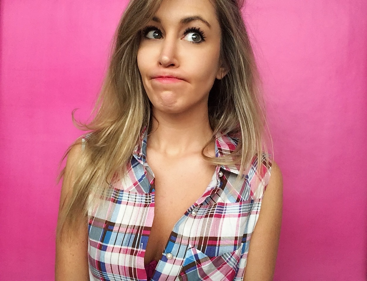 Steph Lynn Robinson