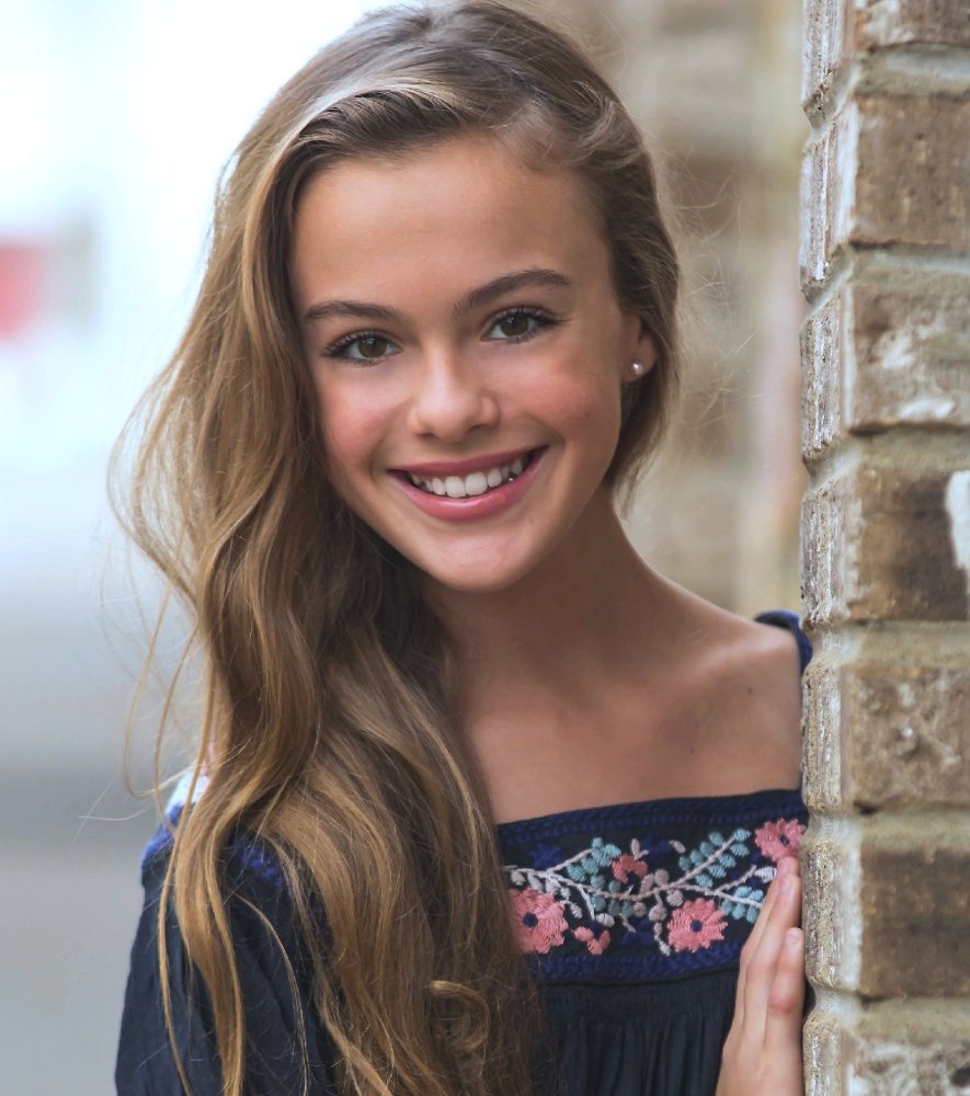 Isabella Alexander