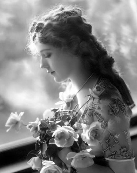 Mary Pickford