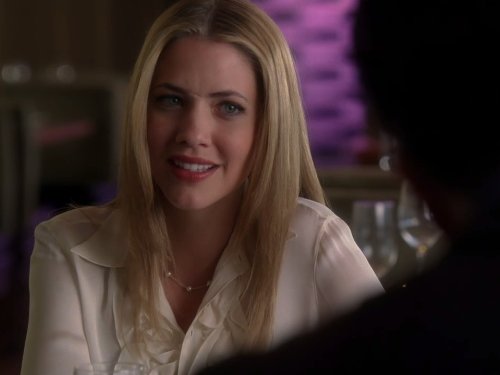 Julie Gonzalo