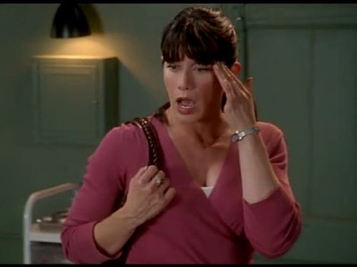 Caroline Catz