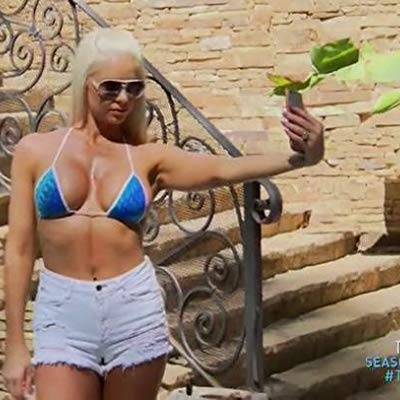 Herself, Maryse
