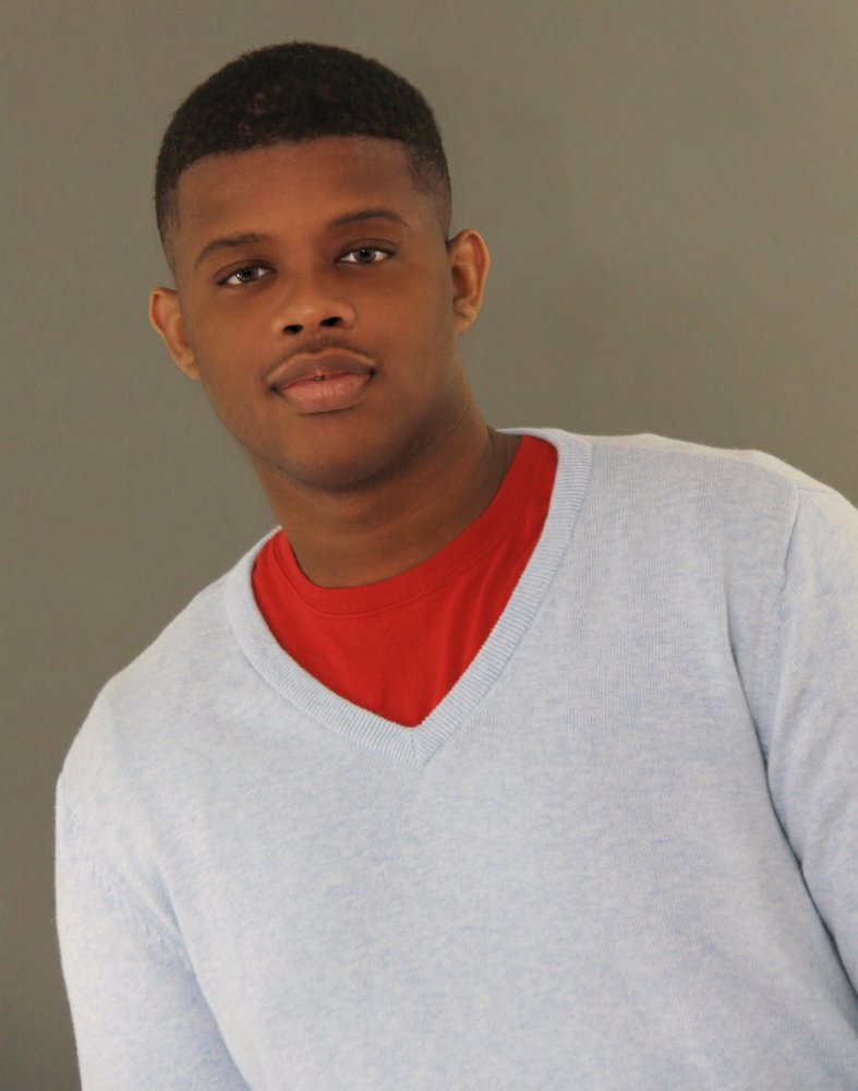 Xavier Shelton