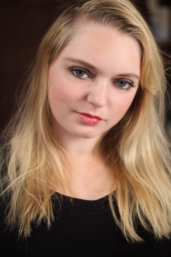 Nina Riley