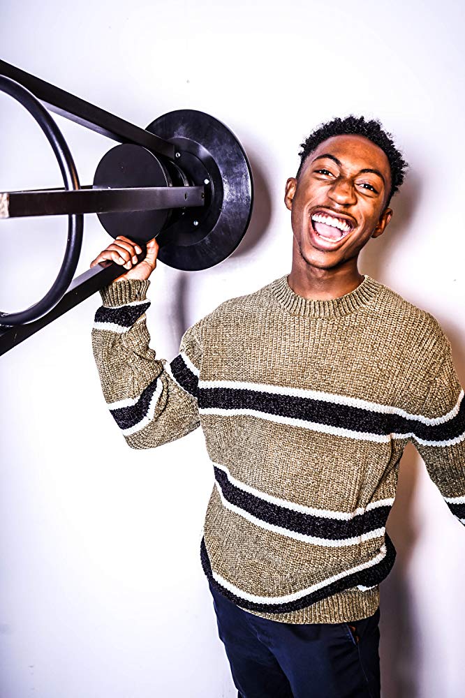 Dante Crichlow