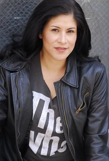 Lucinda Serrano
