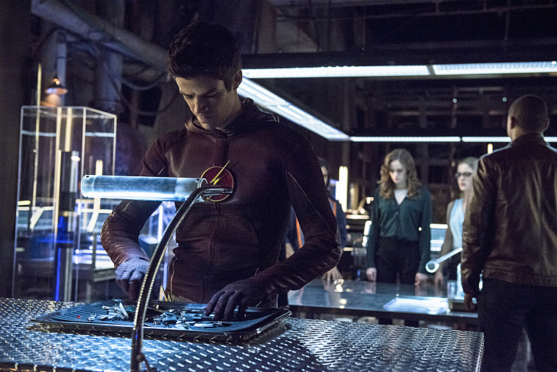 Caitlin Snow