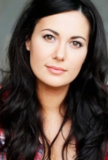 Yasmine Akram