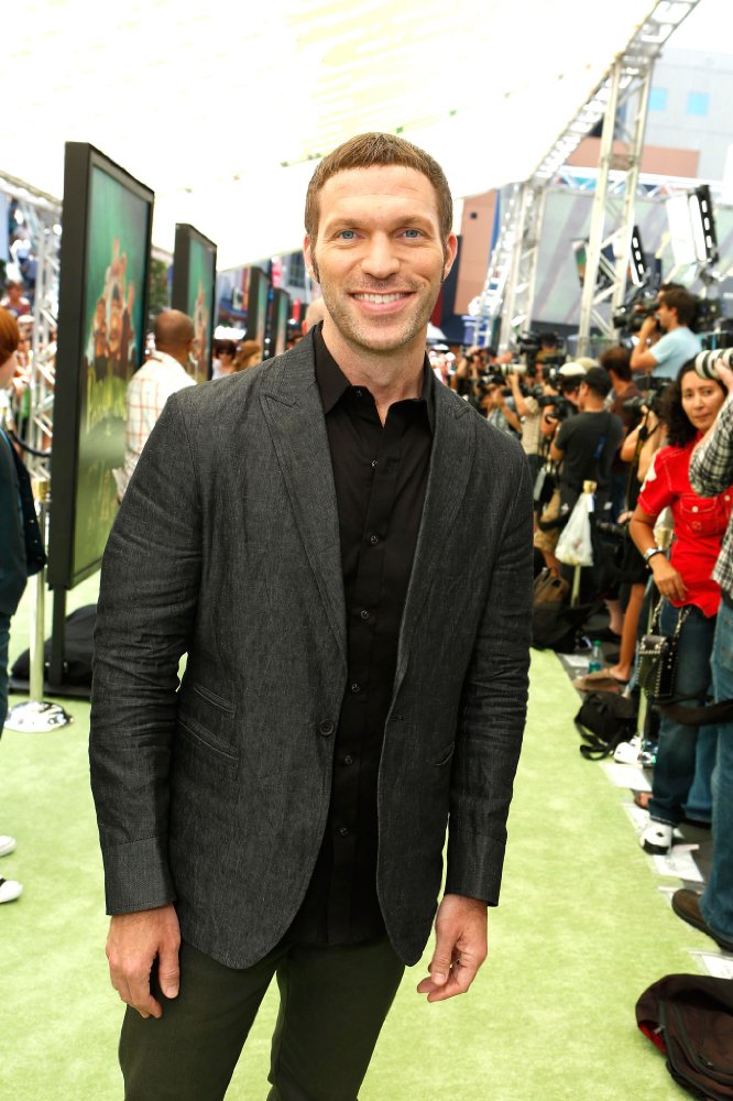 Travis Knight