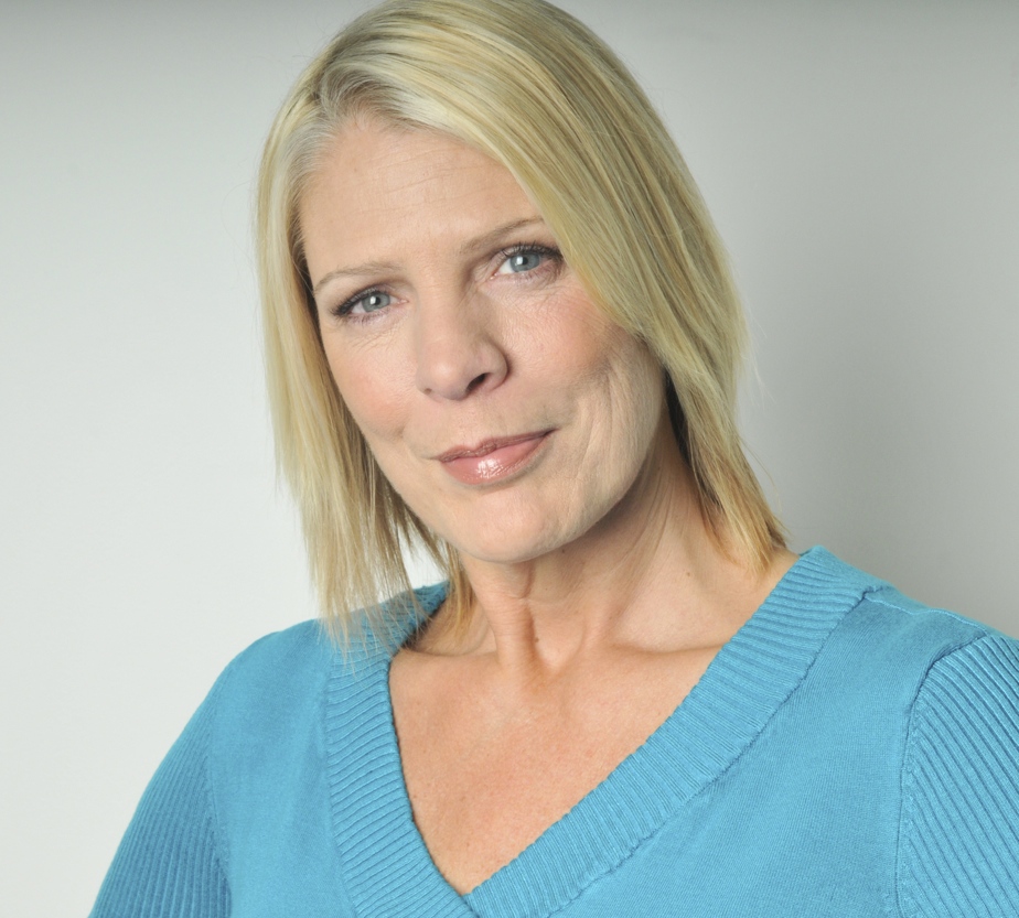 Barbara Helton