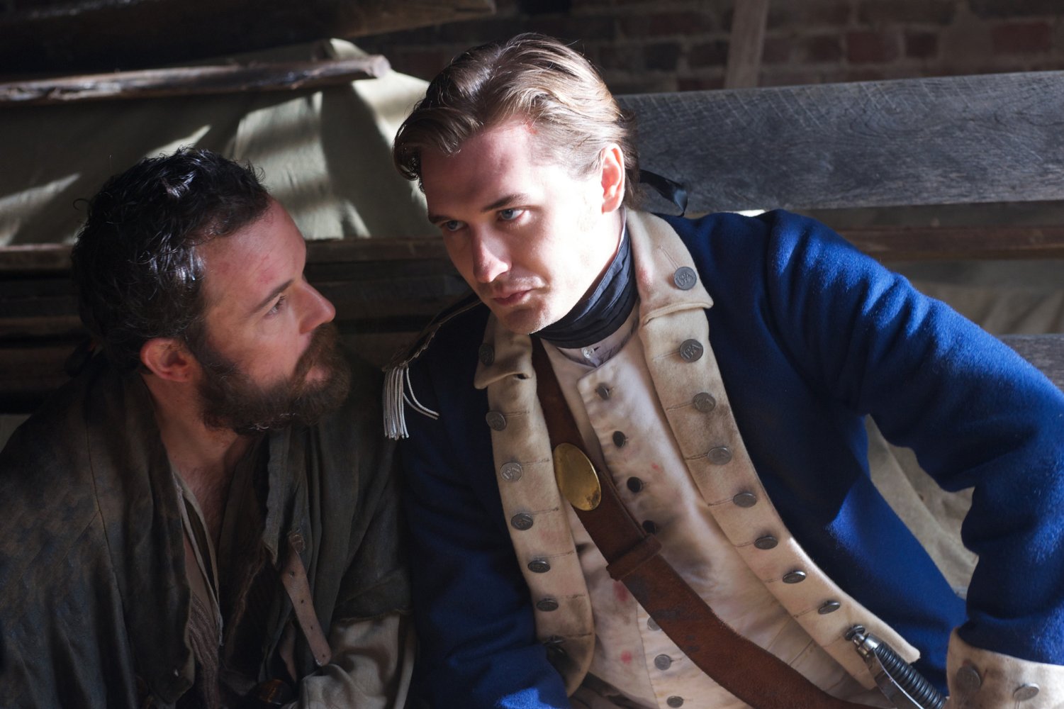 Daniel Henshall