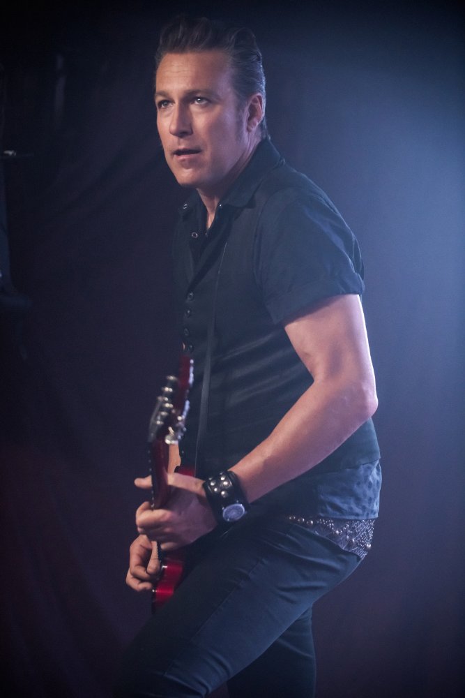 John Corbett