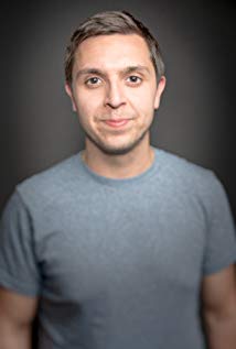 Tom Thakkar