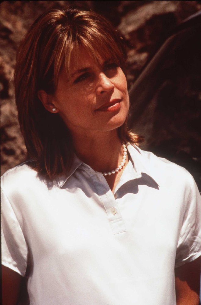 Linda Hamilton