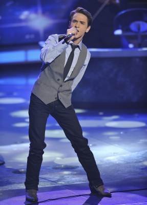 Himself, Himself - Contestant