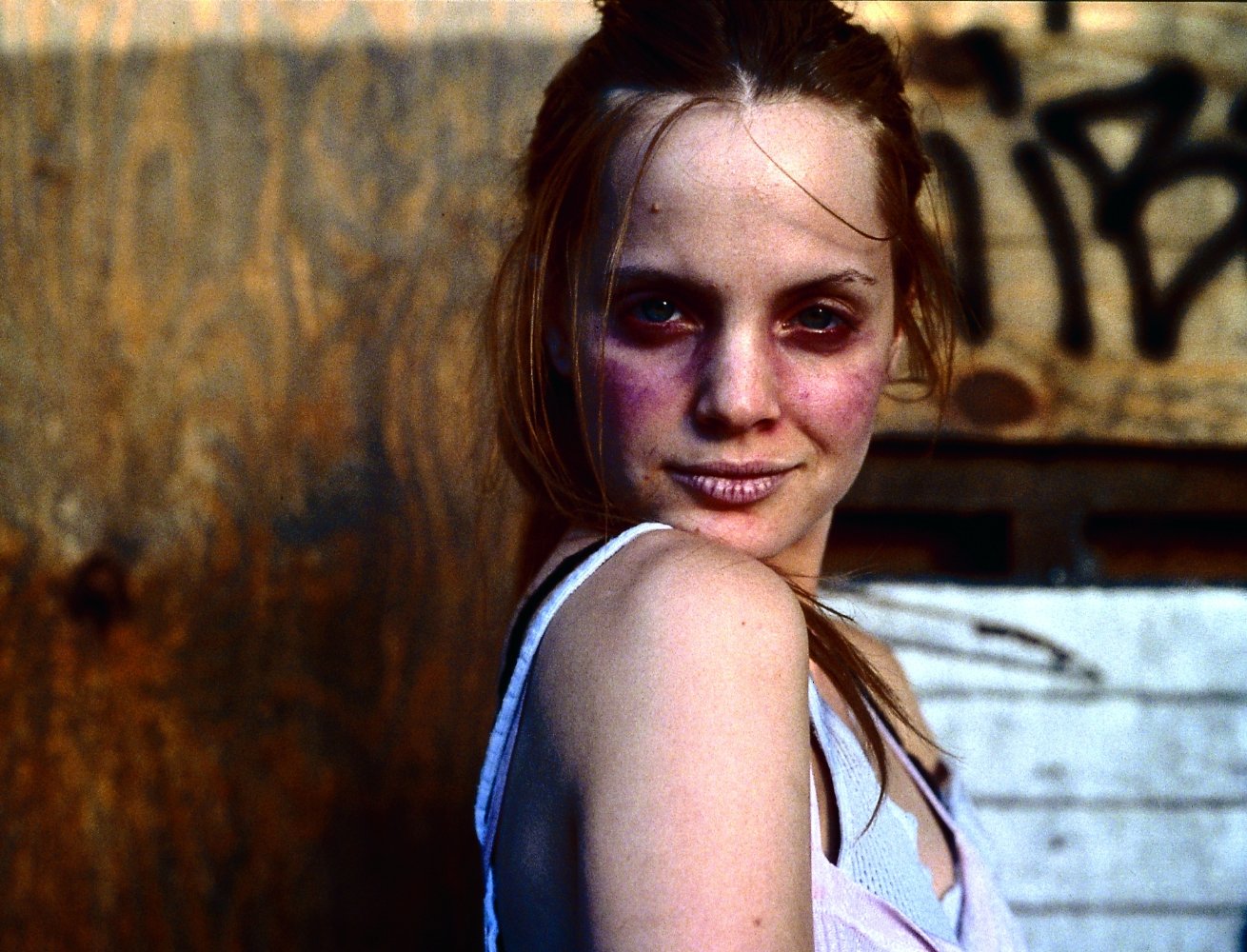 Mena Suvari
