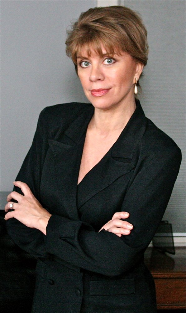 Lynne Oropeza