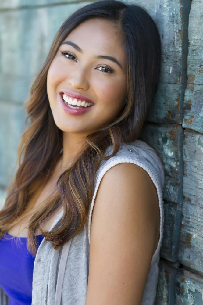 Nina Gosiengfiao