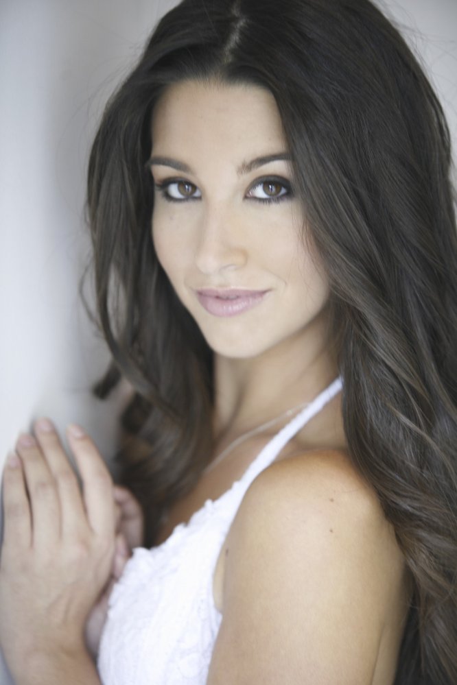 Genevieve Helm