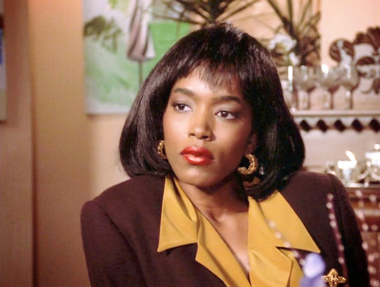 Angela Bassett